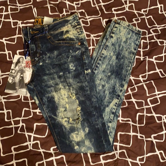 Dark Wash Distressed Skinny Jeans - Picture 1 of 6